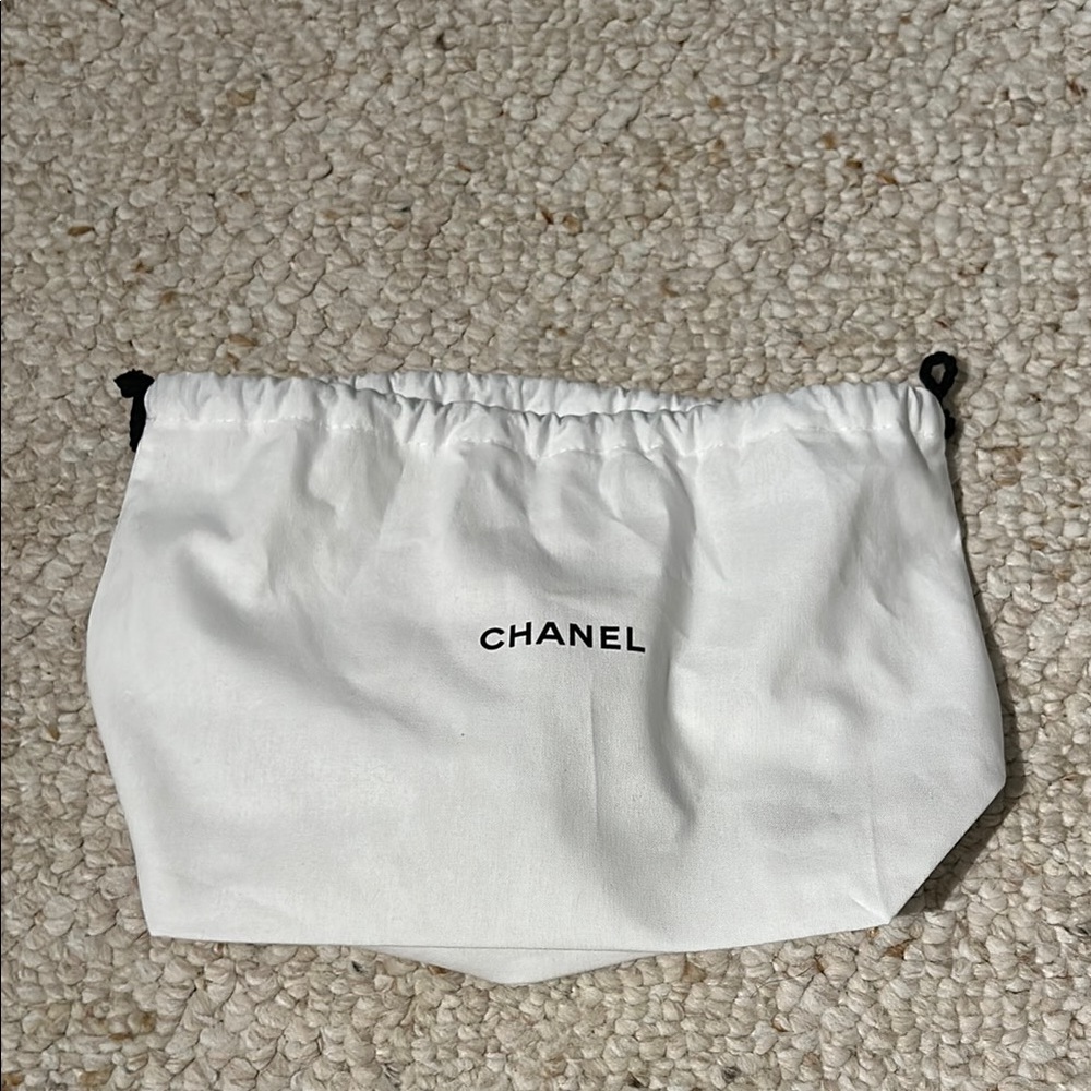 CHANEL White Pouch dust bag